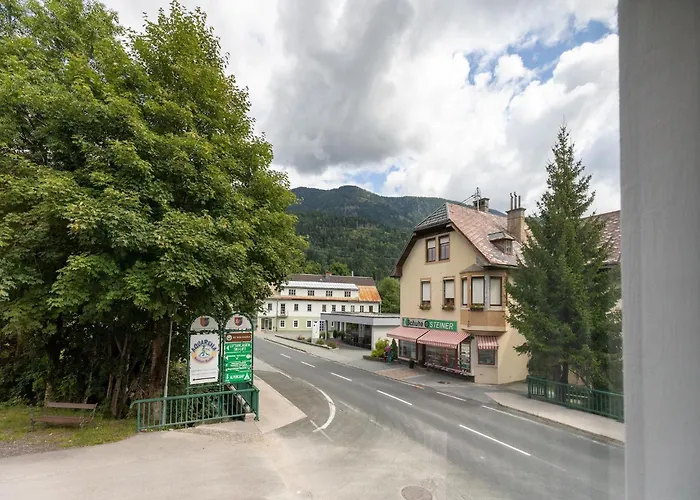 Gailtaler At An Excursion Location דירה